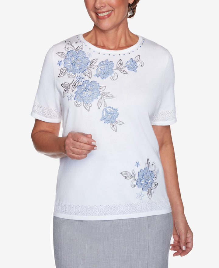 Alfred Dunner Womens Plus-Size Comfort Floral Applique Short Sleeve Lightweight Sweater