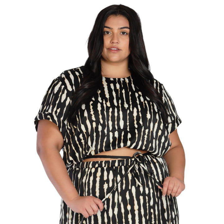 Nicole Williams English Plus Size Printed Satin Crop Top