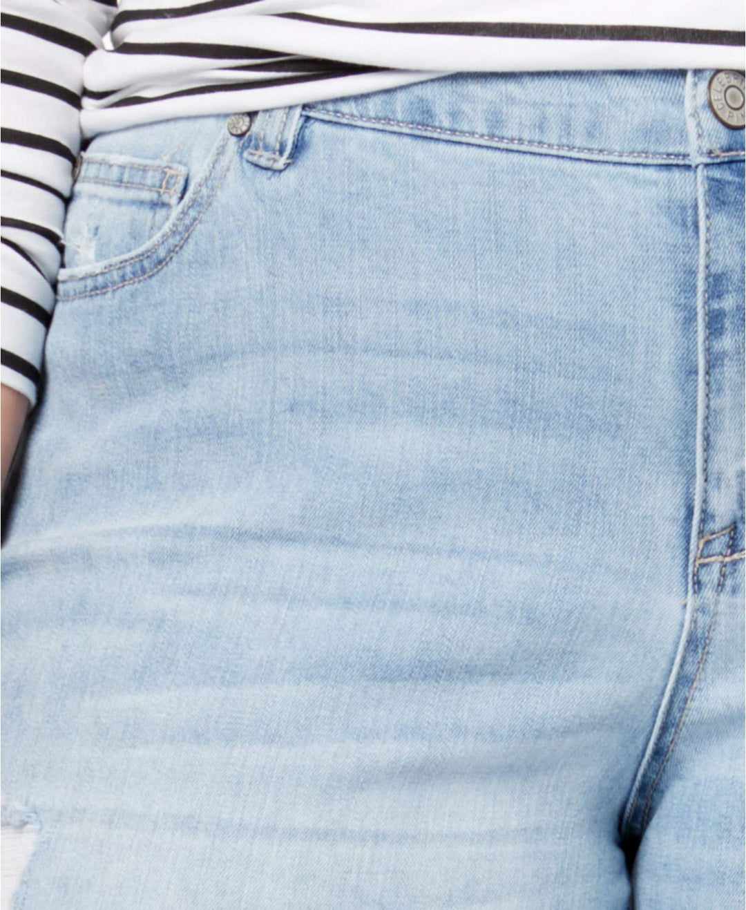 Trendy Plus Size Cropped Destructed Jeans