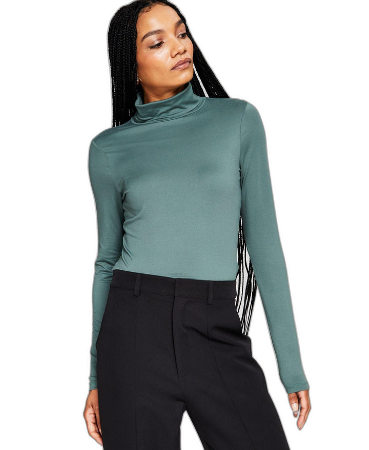 Women's Turtleneck Long-Sleeve Solid Top