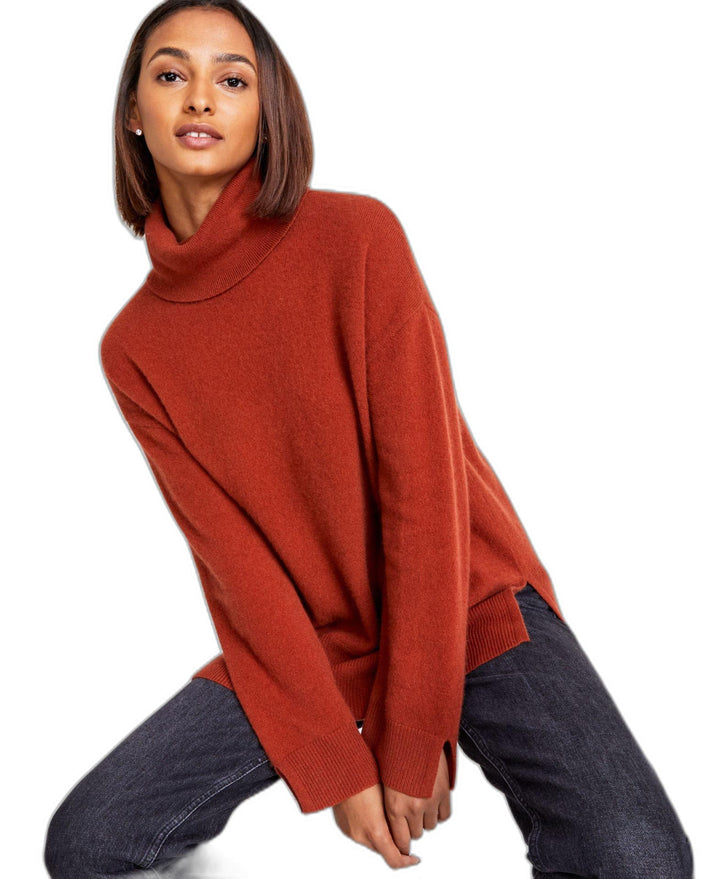 Women's 100% Cashmere Turtleneck Split-Hem Sweater Bronze Pecan M