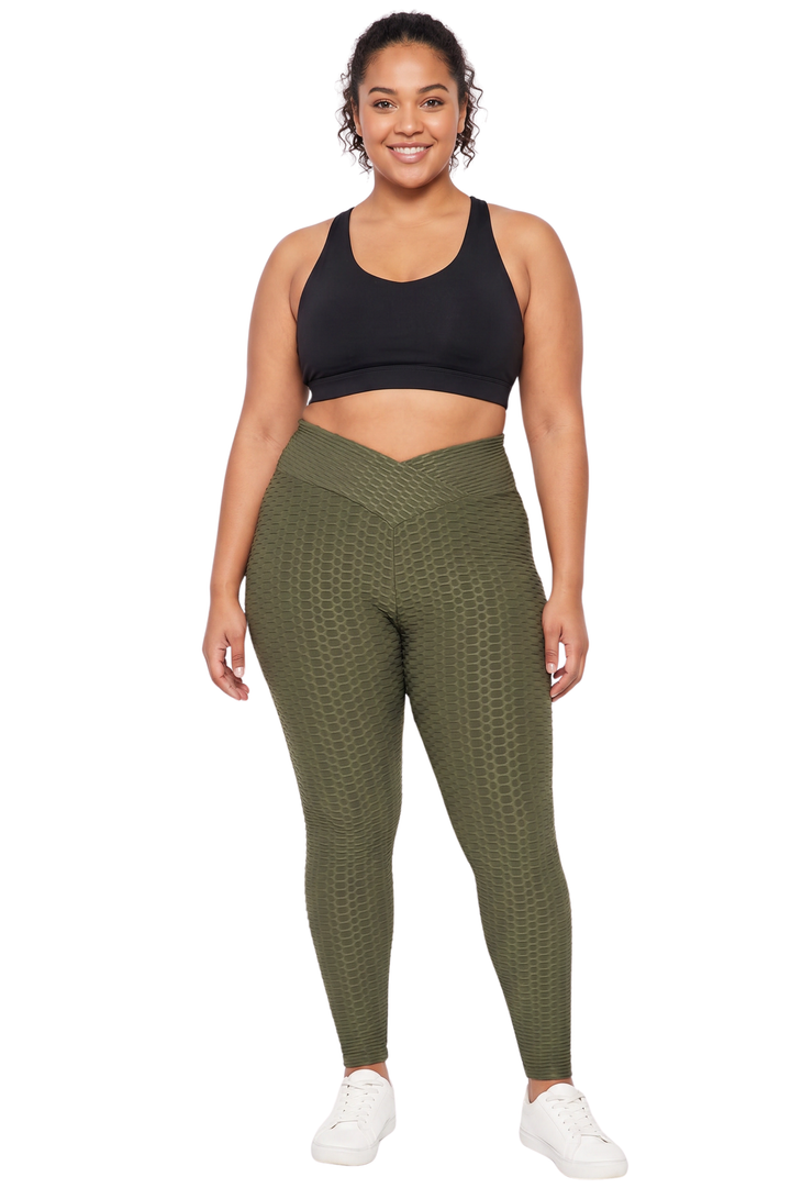 Scrunch Butt Textured V-Waist High Waisted Plus Size Leggings with Pockets